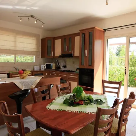 Valia Villa Pégeia